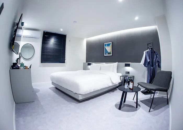 Hotel Yam Yeonsan *